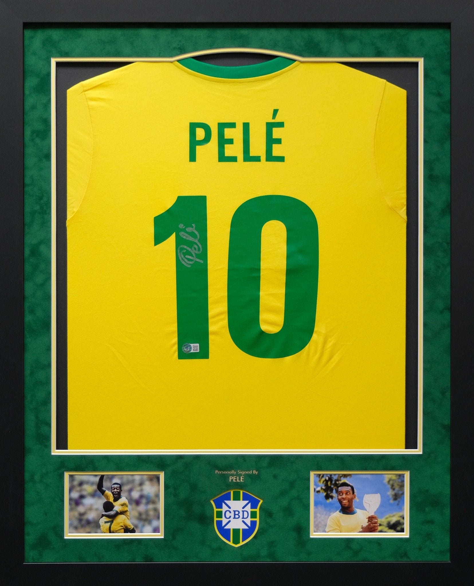 Pele Signed Shirt with BAS Beckett Authentication Certificate - Memorabilia Framers Shop